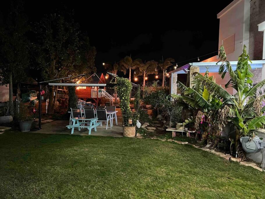 אחוזת היניבים Yaniv Estate Villa Nurit Eksteriør bilde