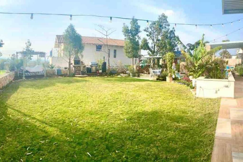 אחוזת היניבים Yaniv Estate Villa Nurit Eksteriør bilde